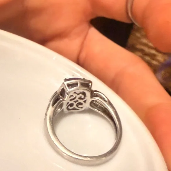 Vintage style, Amethyst & Genuine Diamond Filigree ring sz7 (Has Video) - Picture 14 of 17
